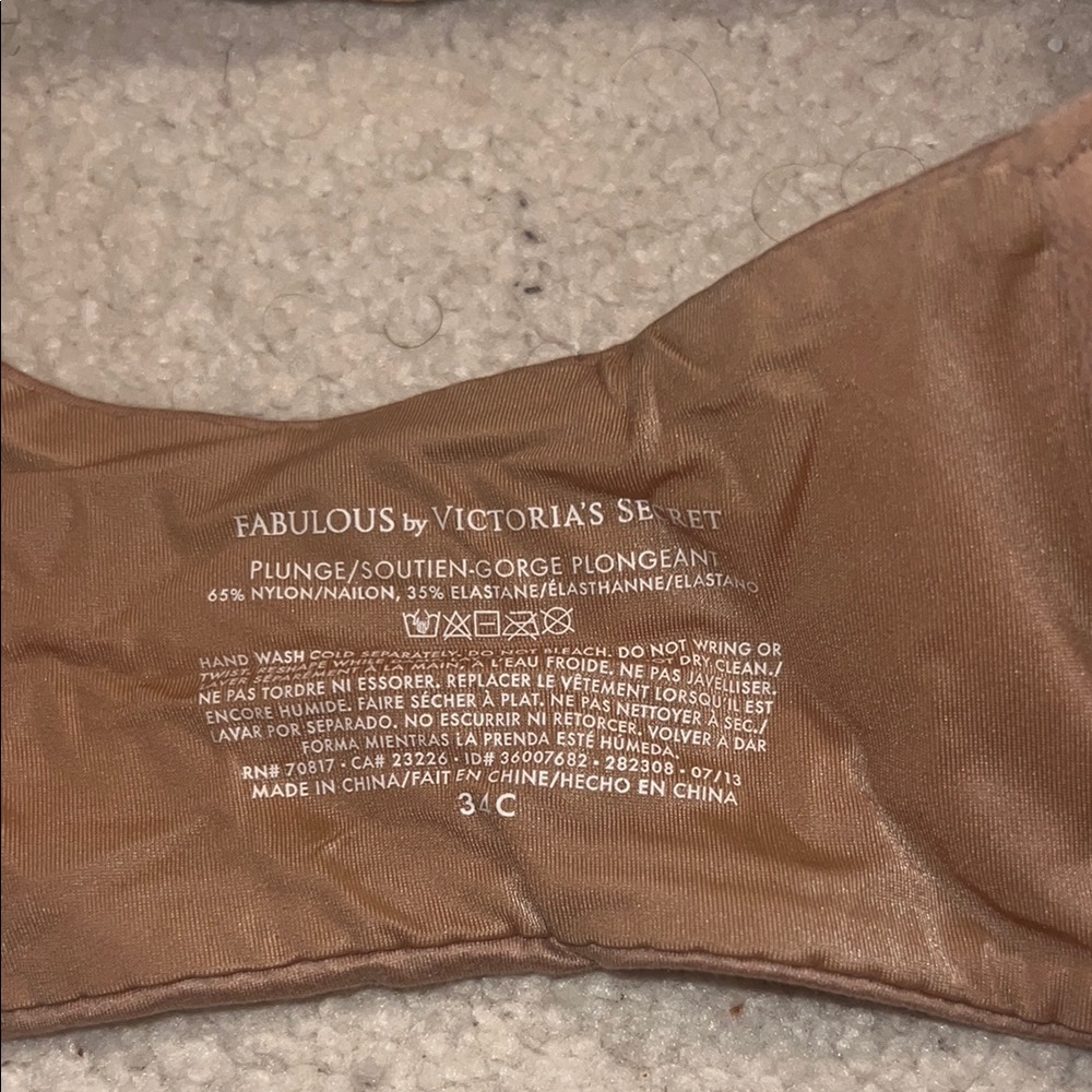 Victoria's Secret Tan plunge Bra Fabulous by VS beige skin color good support - Picture 4 of 4